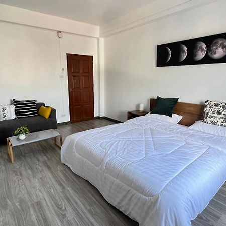 บ้านเทรเชอร์ Treasure House Bangkok Kültér fotó